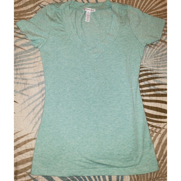 Ambiance Tops - 🚨 Mint Green Tee